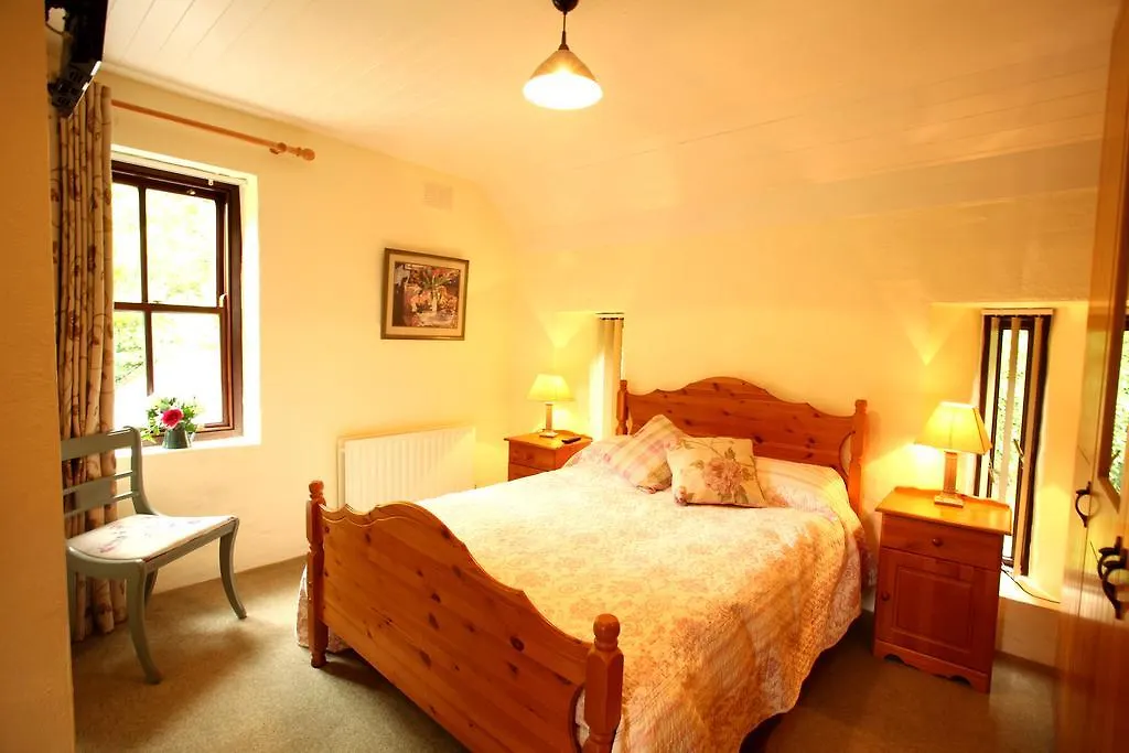 Woodbine Cottage Westport